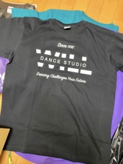 �_���X�}�[�P�b�g �E�B��